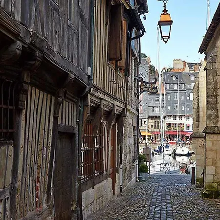 別荘 Ste Catherine オンフルール